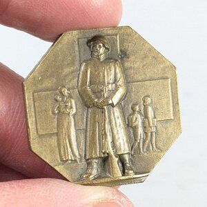 Vintage 1940 Swiss Red Cross badge, WWII commemorative brass pin